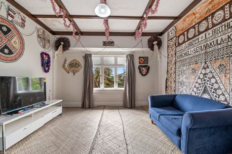 Photo of property in 100 Ranolf Street, Glenholme, Rotorua, 3010