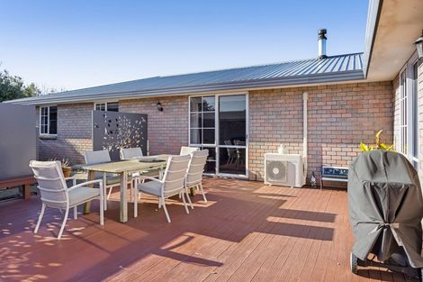 Photo of property in 20 Hira Street, Ohawe, Hawera, 4671