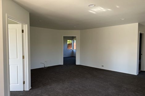 Photo of property in 8 Sudbury Court, Rototuna North, Hamilton, 3210