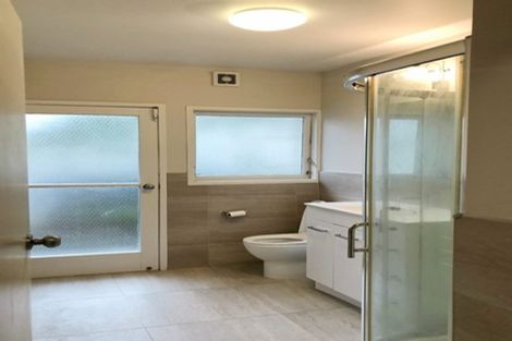 Photo of property in 1/16 Green Lane East, Remuera, Auckland, 1050