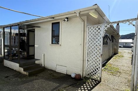 Photo of property in 18 Murray Street, Greymouth, 7805