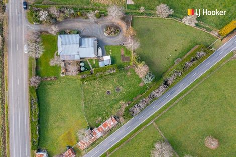 Photo of property in 219 Outram-mosgiel Road, Mosgiel, Outram, 9073