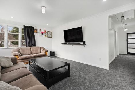 Photo of property in 3 Sellers Grove, Taita, Lower Hutt, 5011