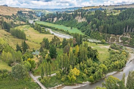 Photo of property in 244 Londons Ford Road, Pohangina, Feilding, 4777