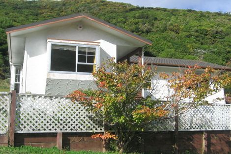 Photo of property in 93 Hazlewood Avenue, Karori, Wellington, 6012