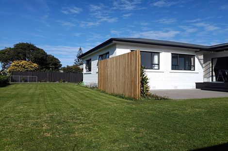 Photo of property in 59 Browne Street, Waitara, 4320