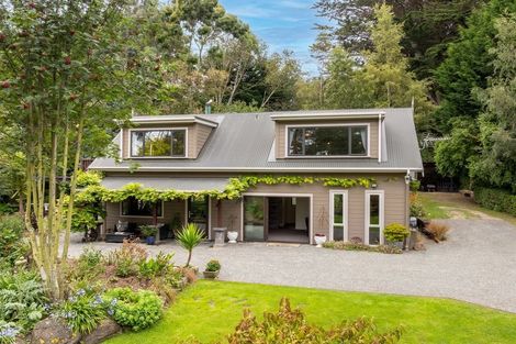 Photo of property in 77 Allans Beach Road, Portobello, Dunedin, 9077