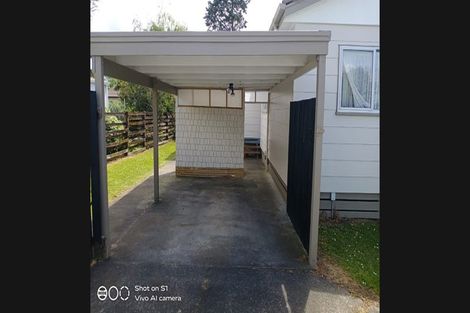 Photo of property in 1/3 Silverstone Place, Henderson, Auckland, 0612