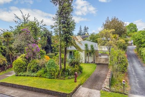 Photo of property in 122 Tarawera Road, Lynmore, Rotorua, 3010