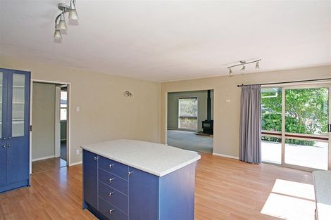 Photo of property in 38 Camberwell Place, Avonhead, Christchurch, 8042