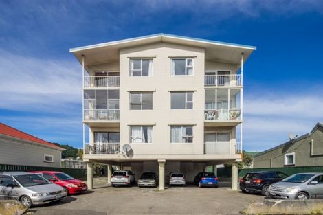 Photo of property in 10/26 Normanby Street, Newtown, Wellington, 6021