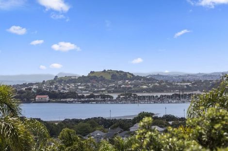 Photo of property in 31 Seaview Avenue, Northcote, Auckland, 0627