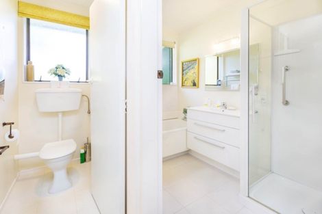 Photo of property in 4b Blundell Way, Heretaunga, Upper Hutt, 5018