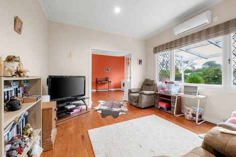Photo of property in 24 Maeroa Road, Beerescourt, Hamilton, 3200