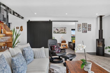 Photo of property in 25 Mill Grove, Clareville, Carterton, 5713