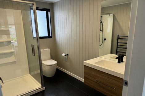 Photo of property in 8 Kaiwaru Place, Waikanae, 5036