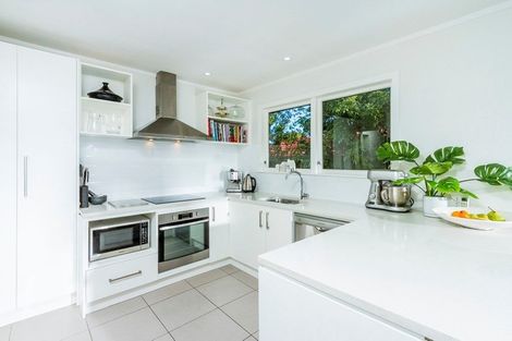 Photo of property in 25 Regent Street, Devonport, Auckland, 0624