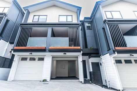 Photo of property in 21 Eastview Road, Glen Innes, Auckland, 1072