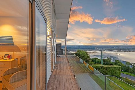 Photo of property in 44 Saint Andrews Hill Road, Mount Pleasant, Christchurch, 8081