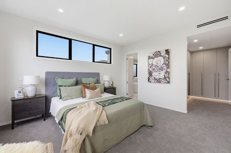 Photo of property in 23b Sorrel Crescent, Bucklands Beach, Auckland, 2012