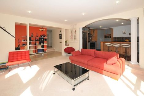 Photo of property in 17e Balmain Road, Birkenhead, Auckland, 0626