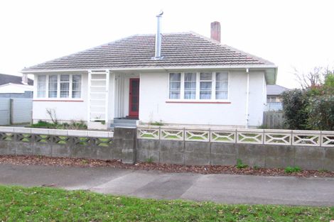 Photo of property in 4 Elliott Street, Roslyn, Palmerston North, 4414