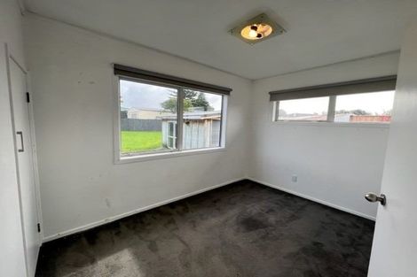 Photo of property in 9 Rush Place, Mangere, Auckland, 2022