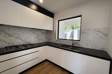 Photo of property in 10 Awaiti Way, Orewa, 0931