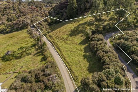 Photo of property in 40 Ara Mata, Cooks Beach, Whitianga, 3591