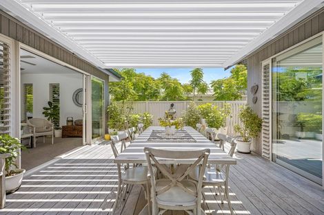 Photo of property in 40 Harbour View Road, Point Wells, Warkworth, 0986