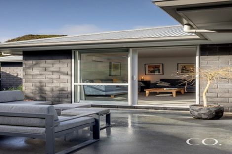 Photo of property in 284 Ballintoy Park Drive, Welcome Bay, Tauranga, 3175