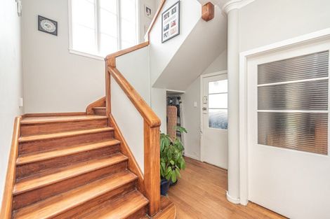 Photo of property in 16 Field Street, Aramoho, Whanganui, 4500