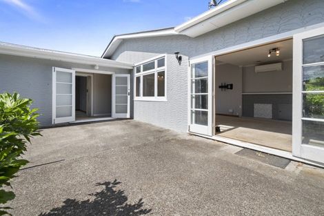 Photo of property in 19 Ongo Road, Hunterville, 4730