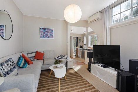 Photo of property in 63 Sar Street, Wadestown, Wellington, 6012