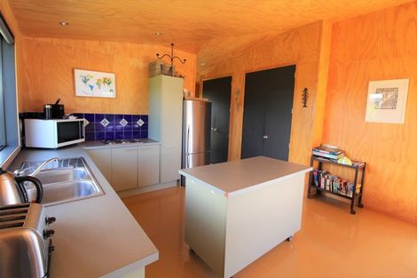 Photo of property in 100 Lil Place, Whangapoua, Coromandel, 3582