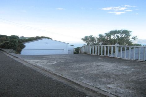 Photo of property in 58 Seatoun Heights Road, Seatoun, Wellington, 6022