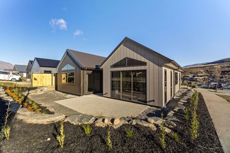 Photo of property in 87 Jack Hanley Drive, Jacks Point, Queenstown, 9371