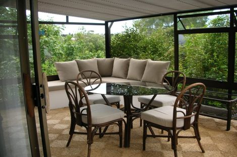 Photo of property in 2/123 Prince Regent Drive, Half Moon Bay, Auckland, 2012