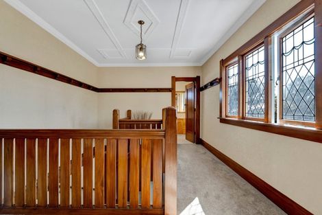 Photo of property in 6 Ridge Lane, New Plymouth, 4310