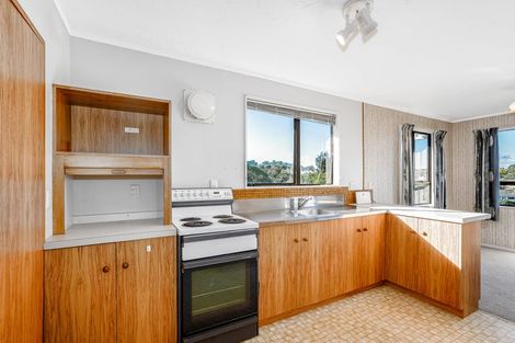 Photo of property in 37a Whanake Street, Titahi Bay, Porirua, 5022