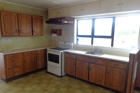 Photo of property in 129 Rathgar Road, Henderson, Auckland, 0610