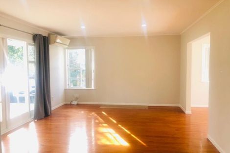 Photo of property in 80 Stottholm Road, Titirangi, Auckland, 0604