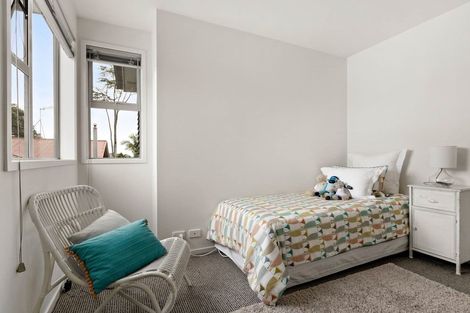 Photo of property in 27a Shackleton Road, Mount Eden, Auckland, 1024