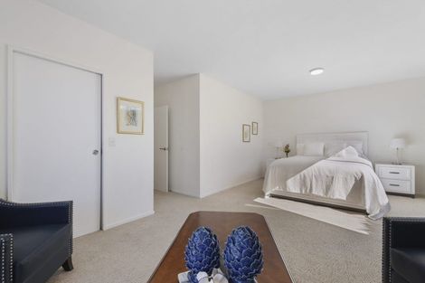 Photo of property in 72 Oakgrove Drive, Rangiora, 7400