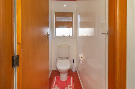 Photo of property in 12 Ross Street, Levin, 5510