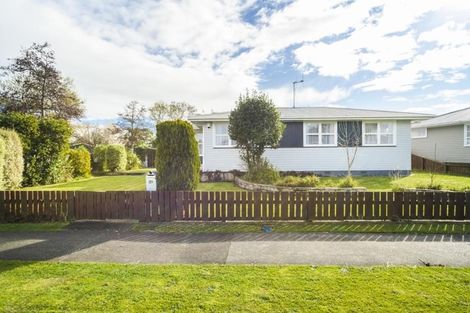 Photo of property in 56 Apollo Parade, Milson, Palmerston North, 4414