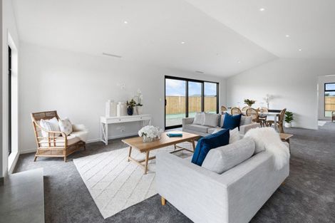 Photo of property in 49 Kingsdowne Drive, West Melton, 7618