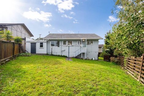 Photo of property in 2/50 Makora Road, Massey, Auckland, 0614