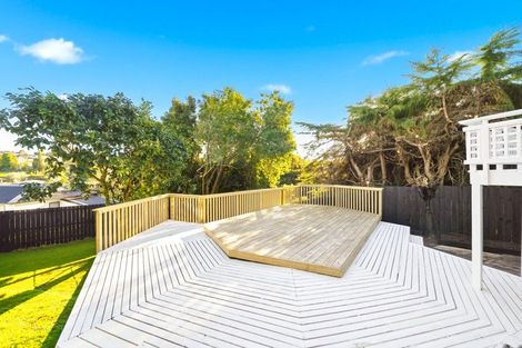 Photo of property in 15 Nor'east Drive, Northcross, Auckland, 0632