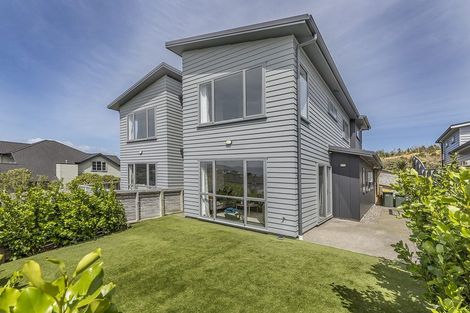 Photo of property in 84 Endeavour Drive, Whitby, Porirua, 5024
